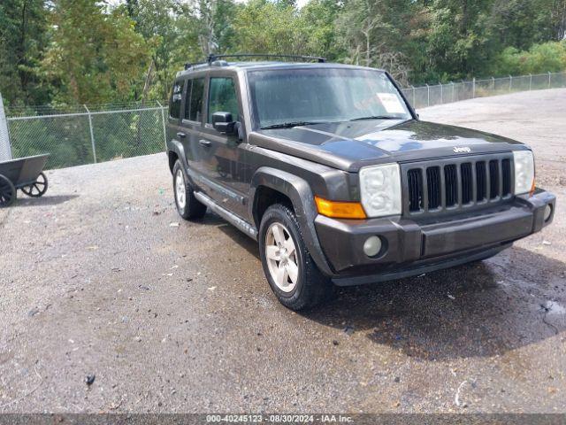  Salvage Jeep Commander