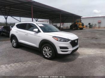  Salvage Hyundai TUCSON