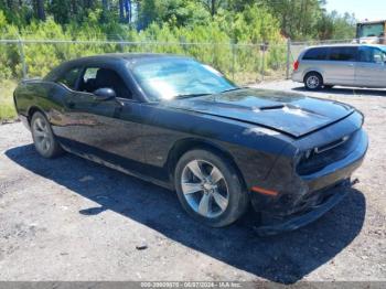  Salvage Dodge Challenger