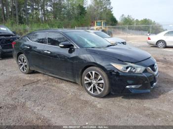  Salvage Nissan Maxima