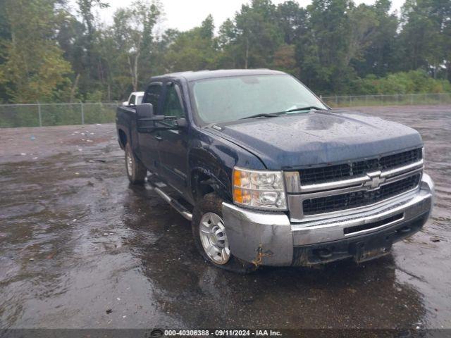  Salvage Chevrolet Silverado 2500