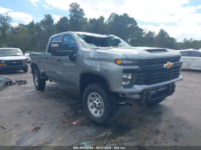  Salvage Chevrolet Silverado 2500