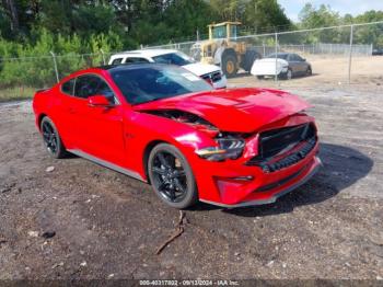  Salvage Ford Mustang