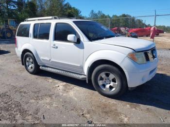  Salvage Nissan Pathfinder