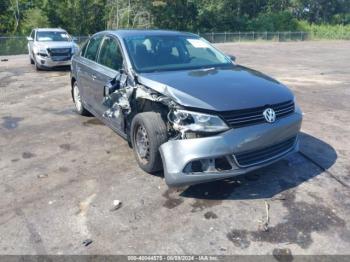  Salvage Volkswagen Jetta