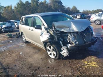  Salvage Toyota Sienna