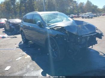  Salvage Volkswagen Tiguan