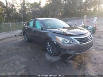  Salvage Nissan Altima