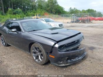  Salvage Dodge Challenger