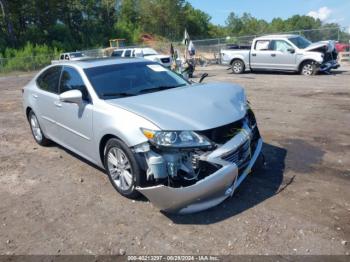  Salvage Lexus Es