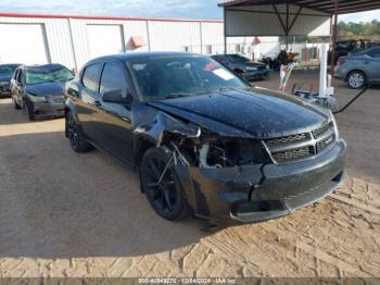  Salvage Dodge Avenger