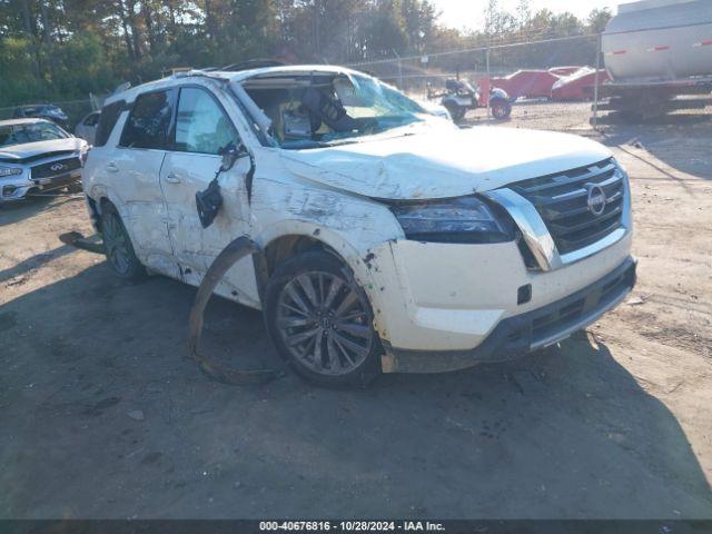  Salvage Nissan Pathfinder