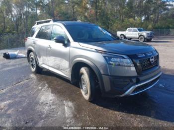  Salvage Nissan Pathfinder