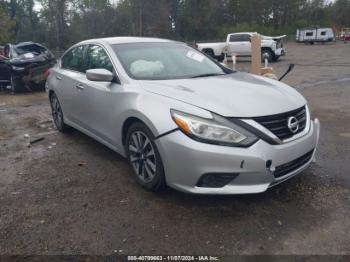  Salvage Nissan Altima