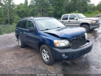  Salvage Toyota Highlander