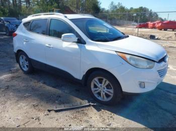  Salvage Hyundai TUCSON