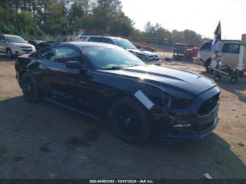  Salvage Ford Mustang