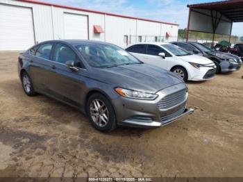  Salvage Ford Fusion