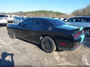  Salvage Dodge Challenger