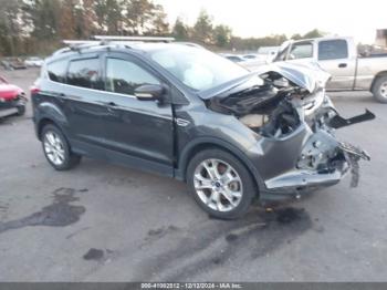  Salvage Ford Escape