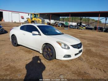  Salvage Nissan Altima