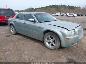  Salvage Chrysler 300