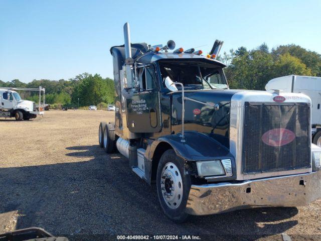  Salvage Peterbilt 377