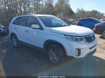  Salvage Kia Sorento