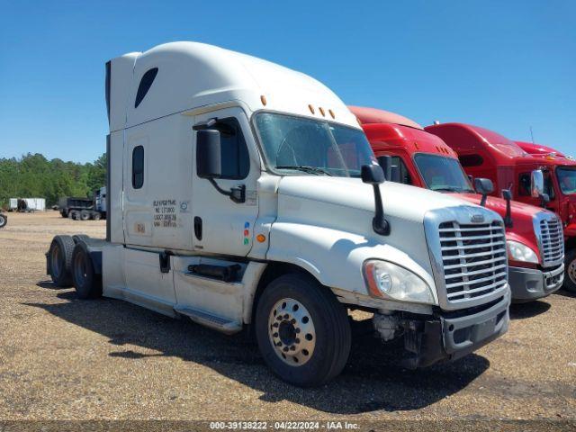  Salvage Freightliner Cascadia 125