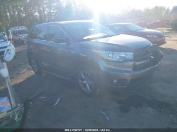  Salvage Toyota Highlander