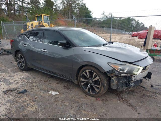  Salvage Nissan Maxima