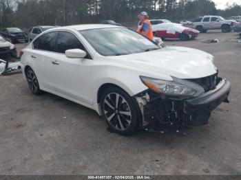  Salvage Nissan Altima