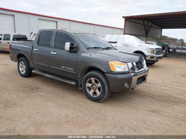  Salvage Nissan Titan