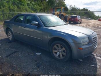  Salvage Chrysler 300