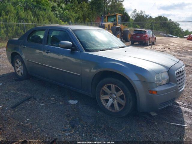  Salvage Chrysler 300