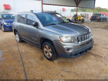  Salvage Jeep Compass