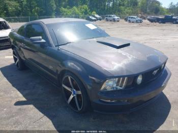  Salvage Ford Mustang