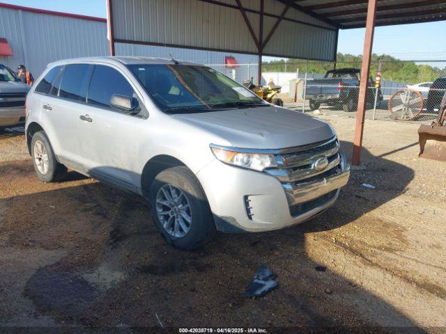  Salvage Ford Edge