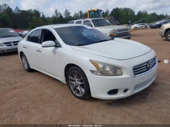  Salvage Nissan Maxima