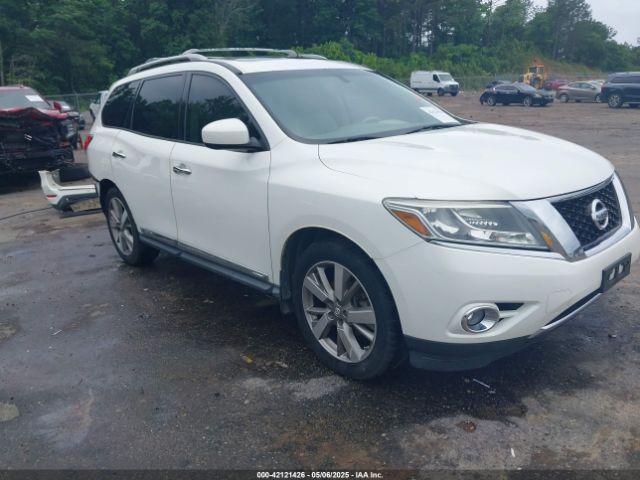  Salvage Nissan Pathfinder