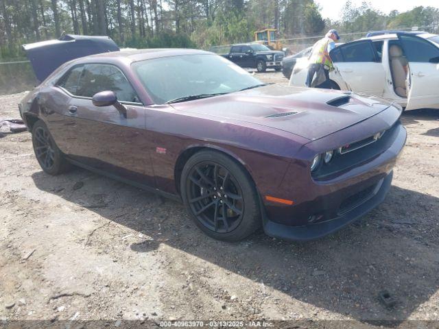  Salvage Dodge Challenger