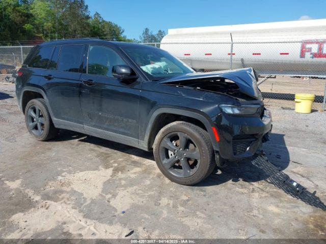  Salvage Jeep Grand Cherokee