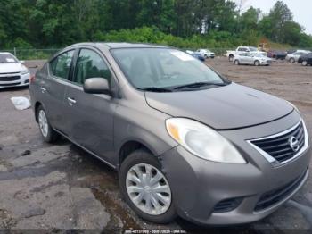  Salvage Nissan Versa