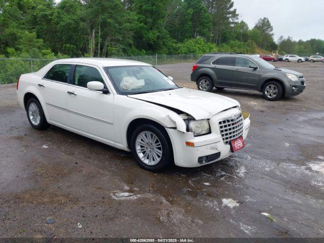  Salvage Chrysler 300