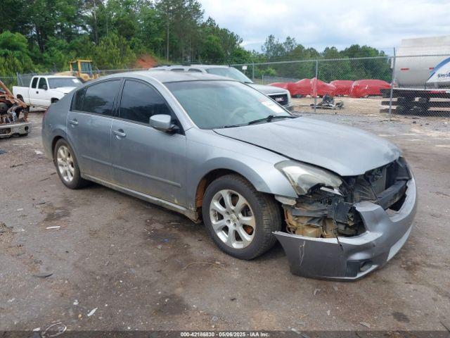 Salvage Nissan Maxima