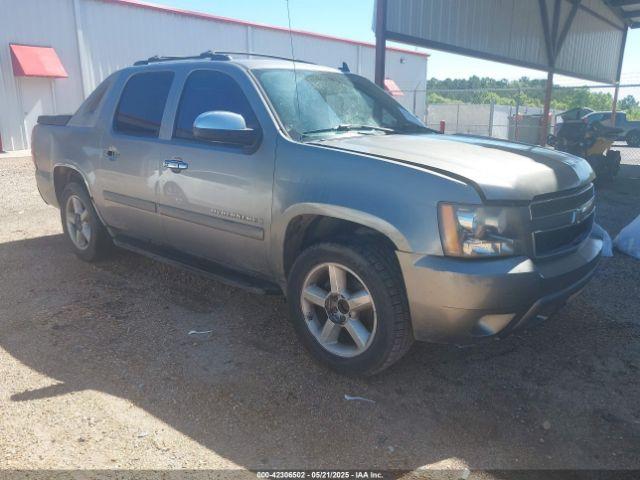  Salvage Chevrolet Avalanche 1500
