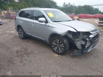  Salvage Mitsubishi Outlander
