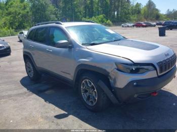  Salvage Jeep Cherokee