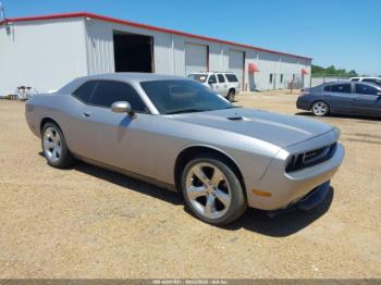  Salvage Dodge Challenger