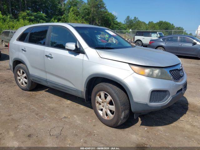  Salvage Kia Sorento